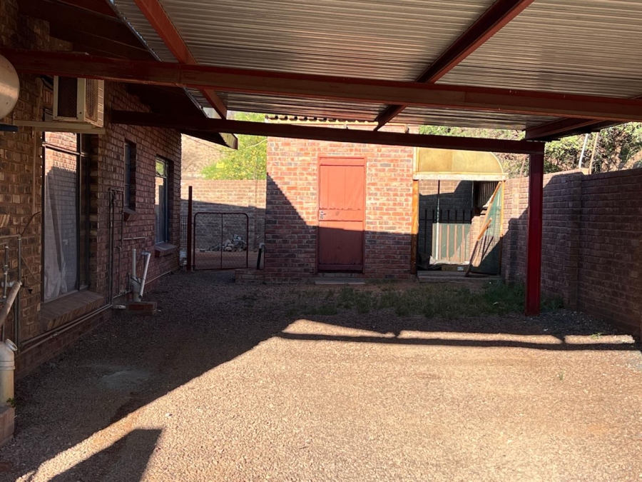 16 Bedroom Property for Sale in Kathu Northern Cape